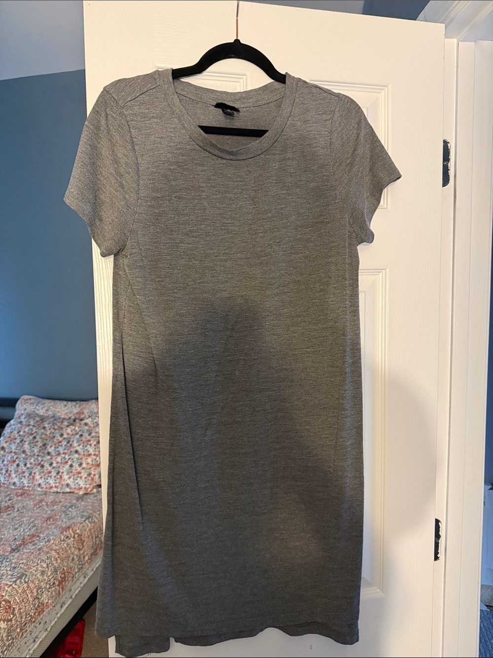 Mossimo Supply Co. Heather Gray Short Sleeve Midi T-Shirt Dress